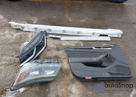 2021 Volkswagen Arteon 2.0T Se from USA, damaged, VIN WVWAR7AN6ME008609